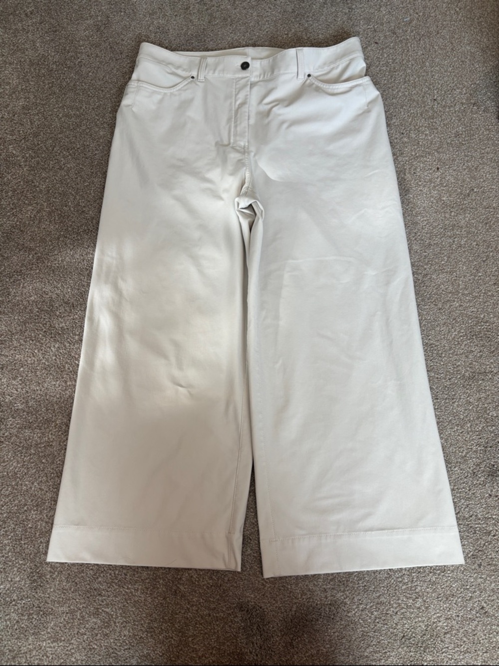 lululemon athletica city sleek Off-White Wide-Leg Crop Chinos women’s size 33/16